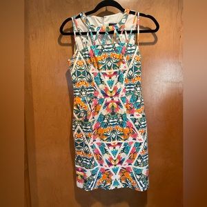 Adrianna Papell dress. Size 4 Floral geometric print.